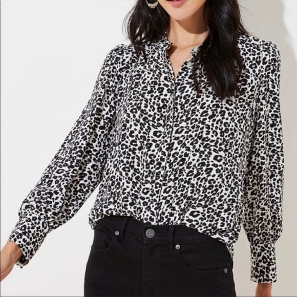 LOFT Tops - NWT loft black & white leopard cheetah business attire lightweight button down